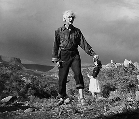Lee Miller, Max Ernst and Dorothea Tanning, Arizona, 1946, courtesy the Lee Miller Archive