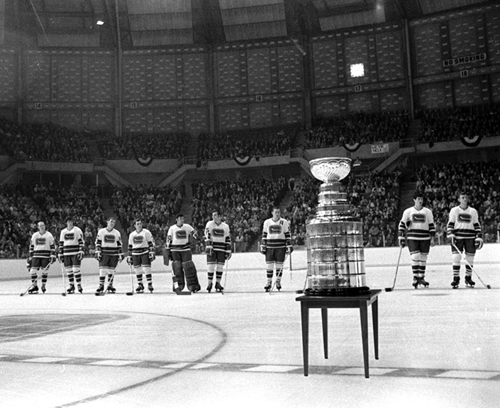 The Canucks a Photo History of Vancouver's Team - The Polygon Gallery